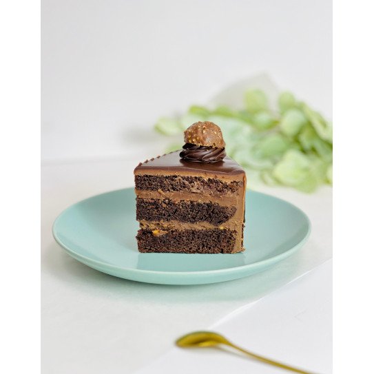 Ferror Rocher Pastry (Per Piece)